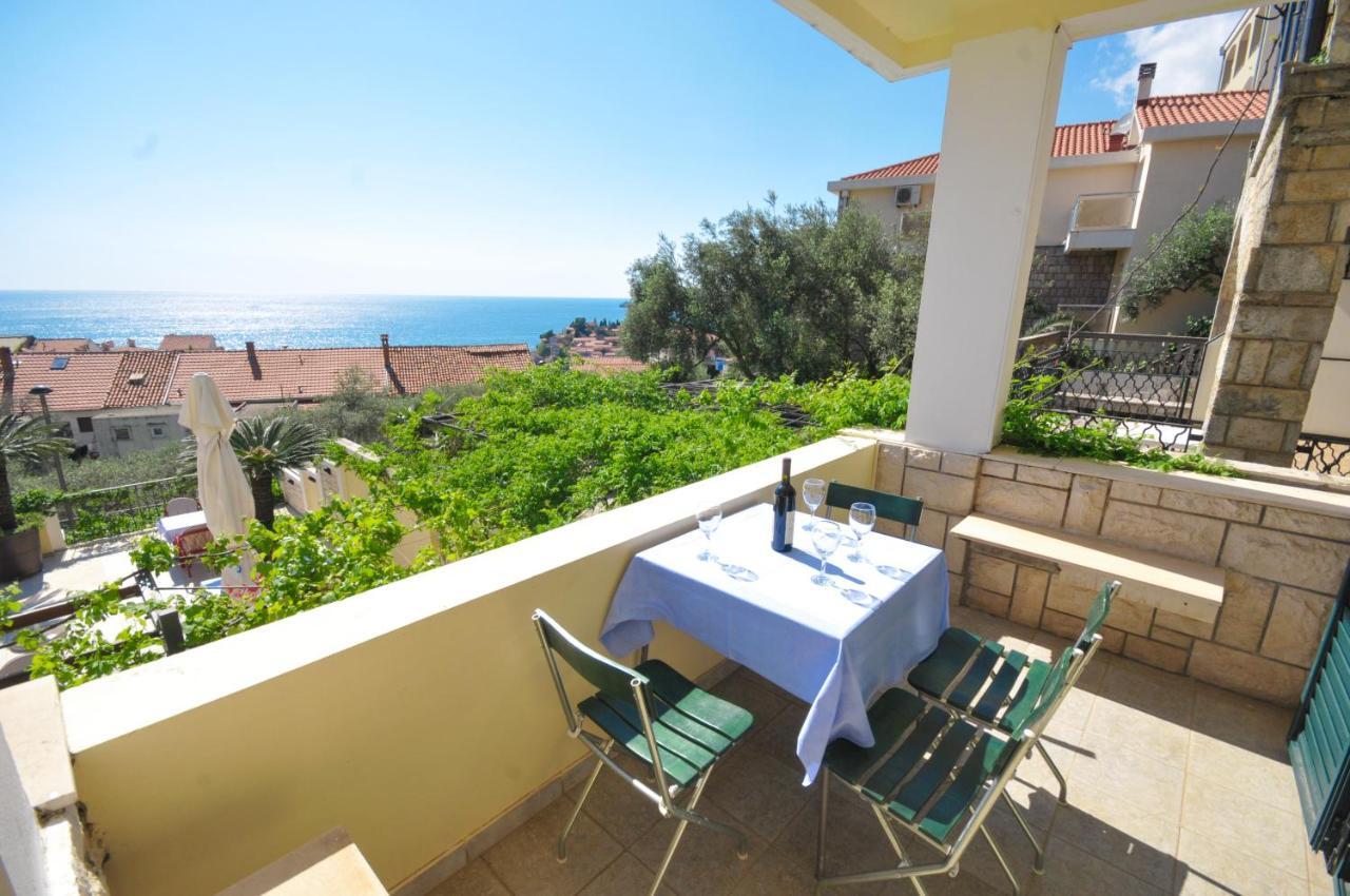 Apartments Balic Sveti Stefan Exteriör bild