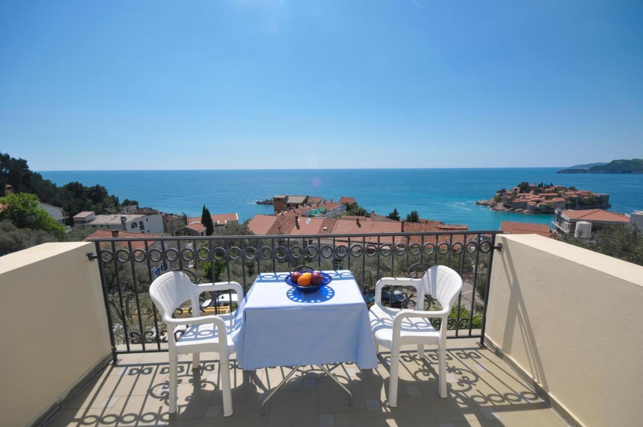 Apartments Balic Sveti Stefan Exteriör bild