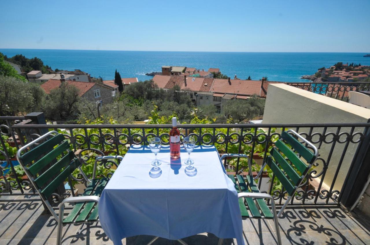 Apartments Balic Sveti Stefan Exteriör bild