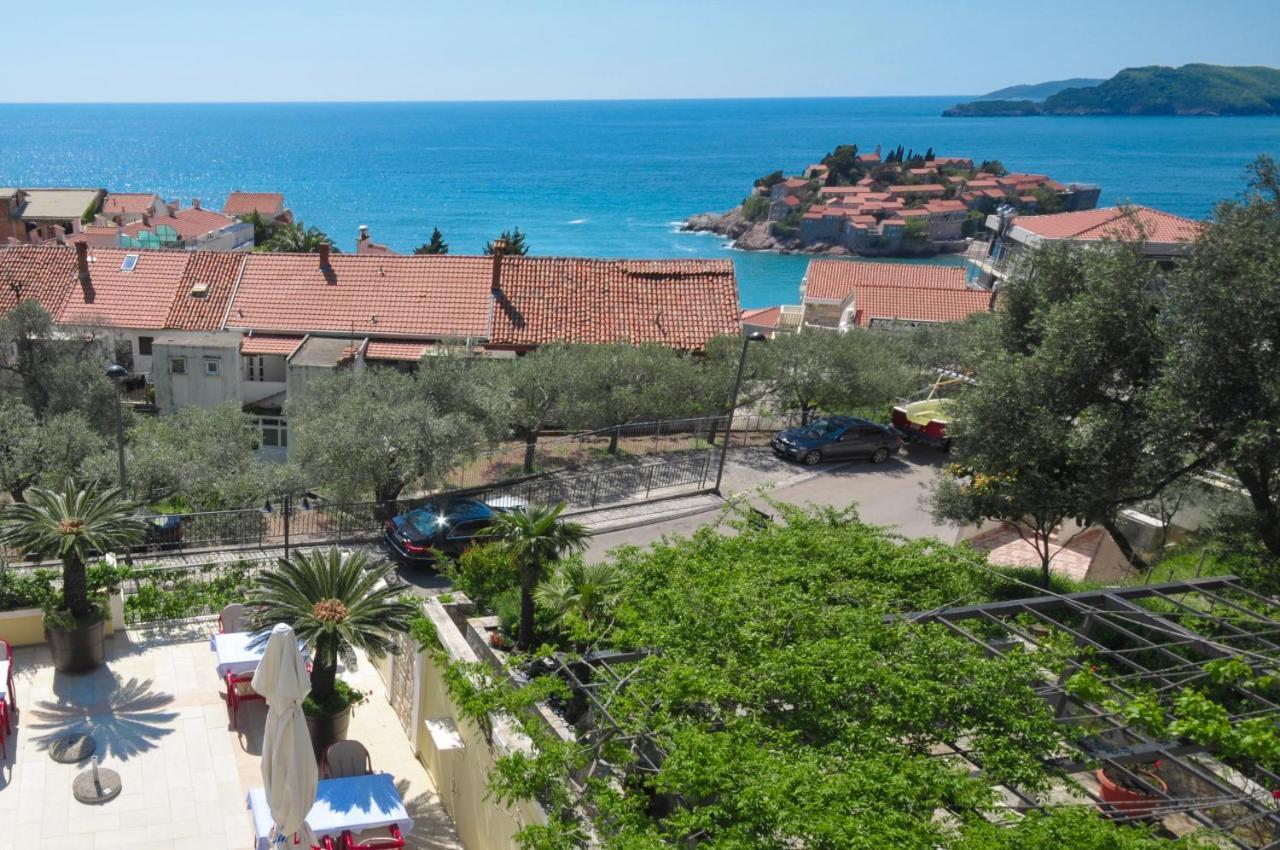 Apartments Balic Sveti Stefan Exteriör bild